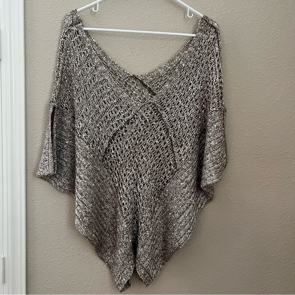 Le Capriccio Shrug Poncho Sequins Size Large